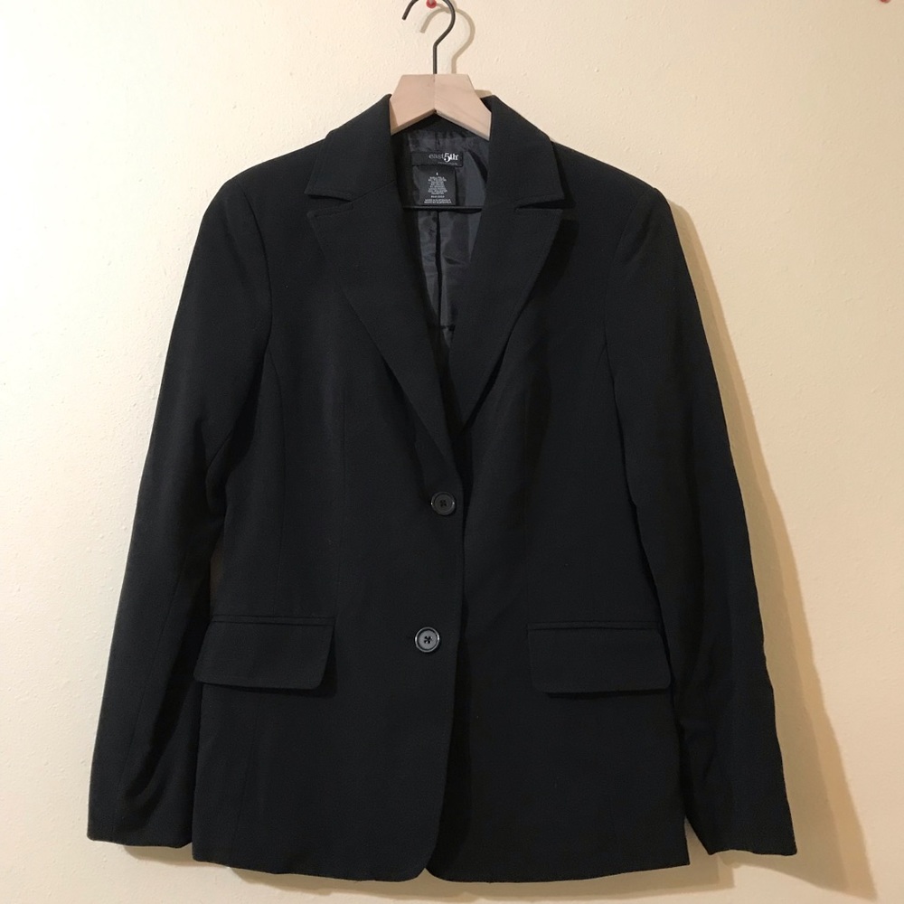 EAST 5th Women’s Black Suit blazer size 6